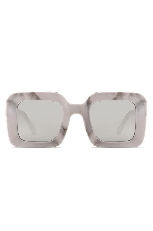 SQUARE MODERN CHIC SUNGLASSES